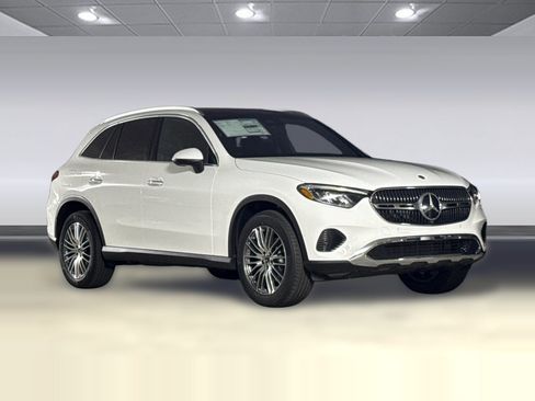 Used 2026 Mercedes-Benz GLC 300 4MATIC image 7