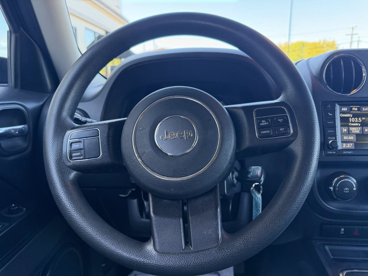 Used 2016 Jeep Patriot Sport w/ Power Value Group AWD/4WD image 15