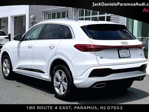 Used 2025 Audi Q5 Premium w/ Convenience Package AWD/4WD image 10