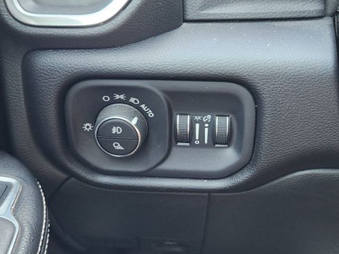 Used 2022 RAM 3500 Laramie image 24