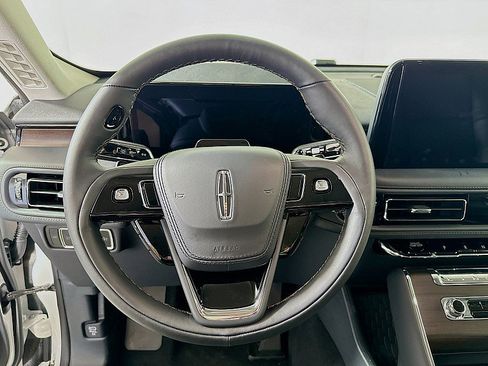 New 2025 Lincoln Aviator Reserve w/ Illumination Package image 12