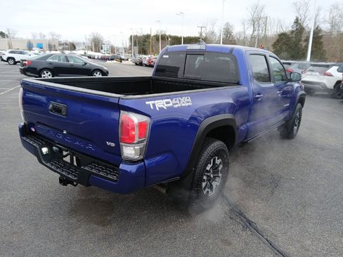 Certified 2022 Toyota Tacoma TRD Off-Road w/ Technology Package image 8