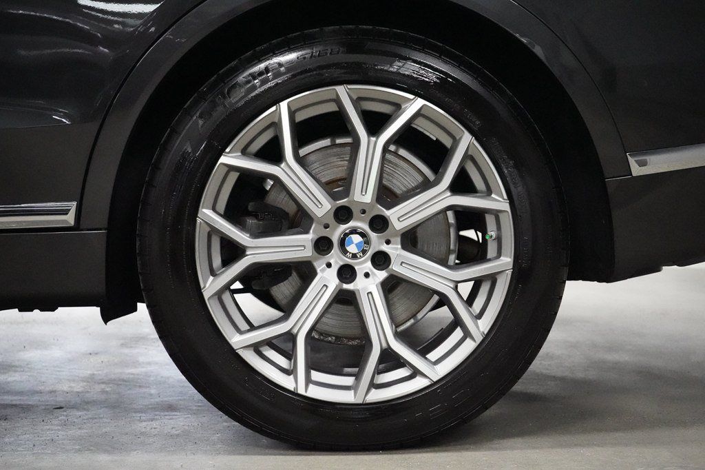 Used 2021 BMW X7 xDrive40i w/ Executive Package AWD/4WD image 41
