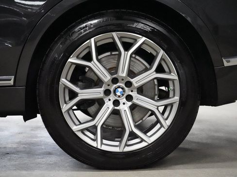 Used 2021 BMW X7 xDrive40i w/ Executive Package AWD/4WD image 41