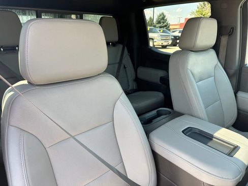 Certified 2022 Chevrolet Silverado 1500 LTZ w/ LTZ Premium Package AWD/4WD image 31