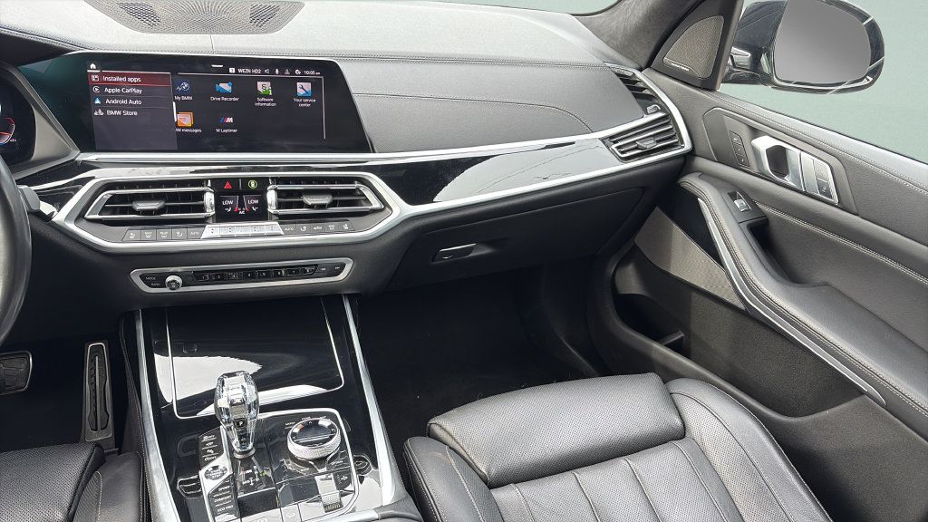 Used 2020 BMW X7 M50i w/ Dynamic Handling Package AWD/4WD image 14