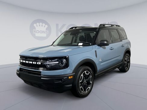 Used 2022 Ford Bronco Sport Outer Banks w/ Tech Package AWD/4WD image 1