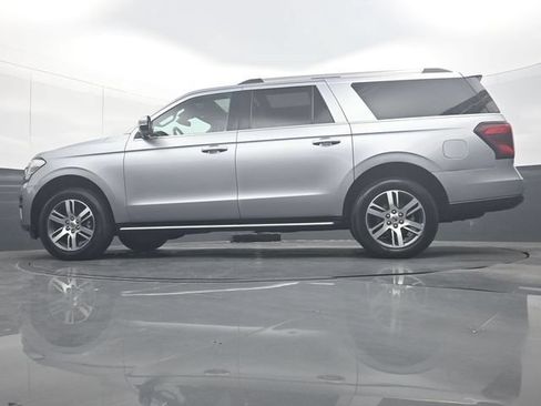 Used 2023 Ford Expedition Max Limited AWD/4WD image 30