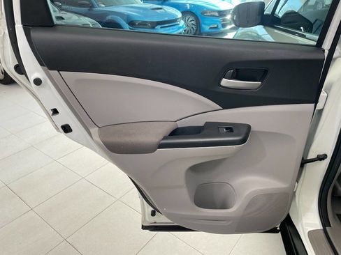 Used 2014 Honda CR-V LX image 19