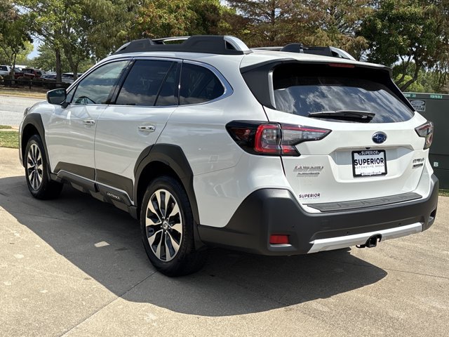 Used 2024 Subaru Outback Touring XT AWD/4WD image 10