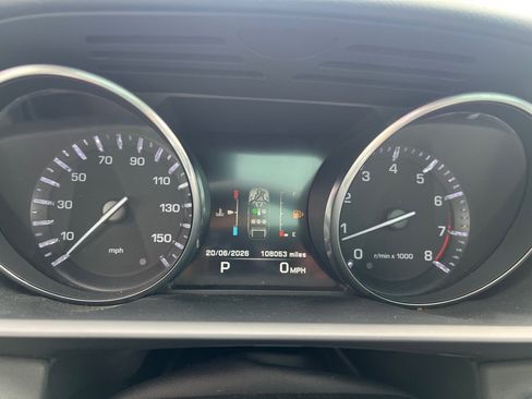 Used 2015 Land Rover Range Rover Sport SE AWD/4WD image 24