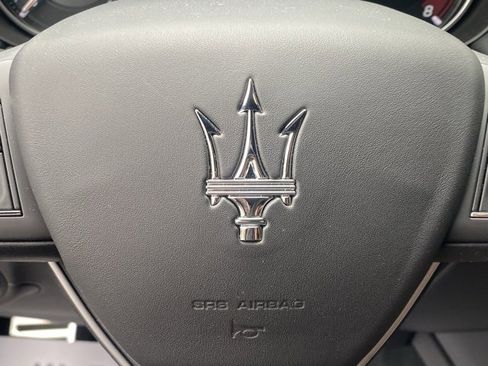 New 2024 Maserati Levante Trofeo image 24