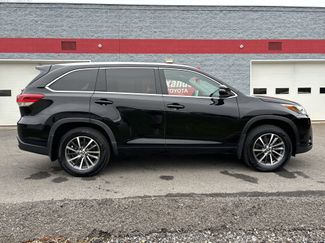 Used 2017 Toyota Highlander XLE video 2