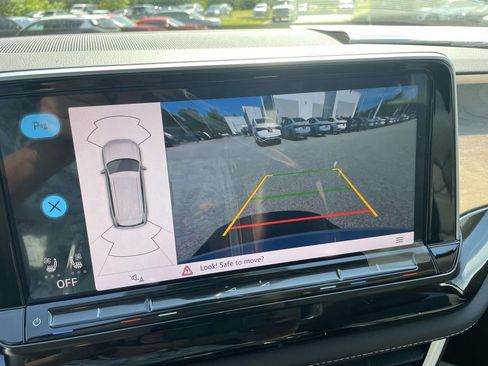 New 2026 Volkswagen Atlas SE FWD image 28