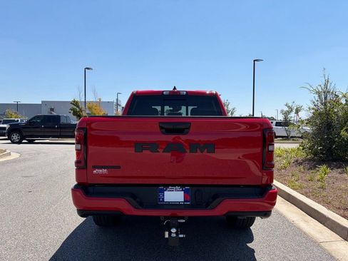 Used 2025 RAM 1500 Big Horn RWD image 20