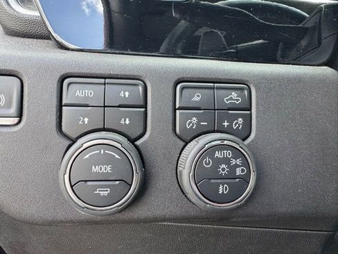 Used 2024 Chevrolet Silverado 1500 RST w/ Convenience Package II AWD/4WD image 17
