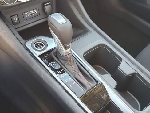 New 2025 Nissan Sentra SR image 28