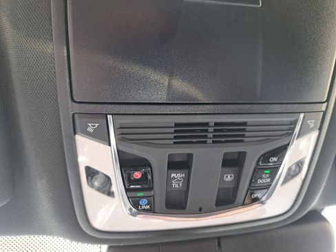 Used 2019 Acura RDX A-Spec image 16