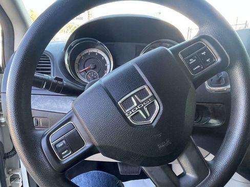 Used 2011 Dodge Grand Caravan Express image 19