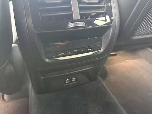Used 2025 BMW X4 M40i w/ Premium Package AWD/4WD image 11