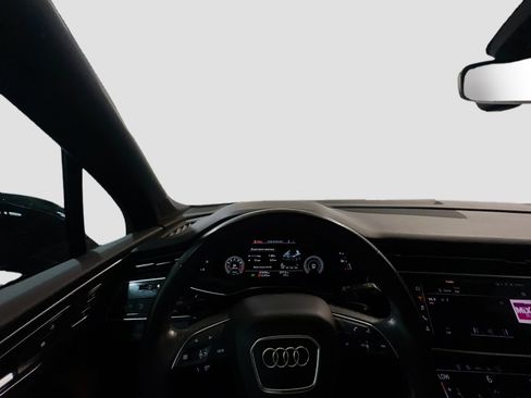 Used 2021 Audi Q7 3.0T Premium Plus w/ Premium Plus Package AWD/4WD image 7