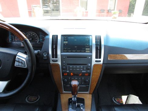 Used 2011 Cadillac STS image 7