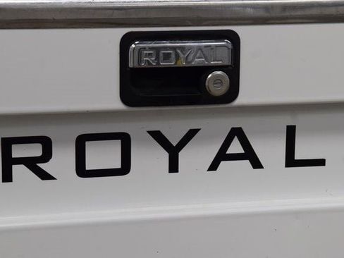 Used 2024 Chevrolet Silverado 2500 W/T w/ WT Convenience Package image 15