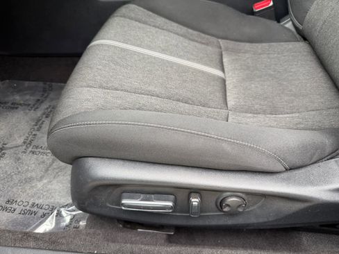 Used 2024 Honda Accord Sport image 27