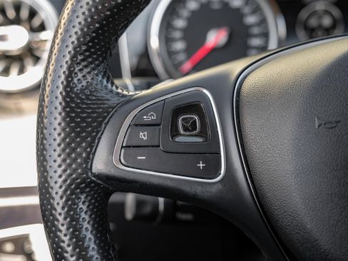 Used 2018 Mercedes-Benz E 400 Cabriolet image 19