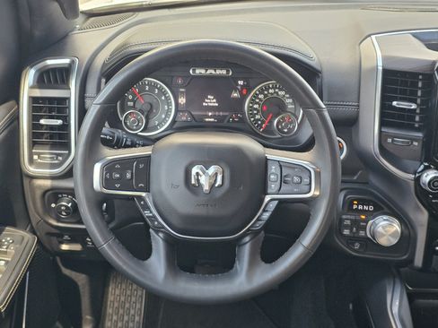 Used 2025 RAM 1500 Laramie AWD/4WD image 16