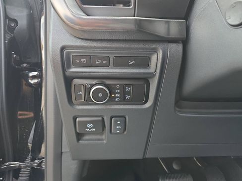 Used 2024 Ford F150 Lariat w/ Equipment Group 502A High AWD/4WD image 34