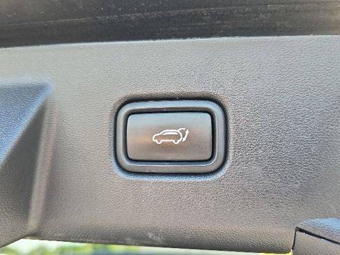 Used 2022 Hyundai Tucson Limited FWD image 25