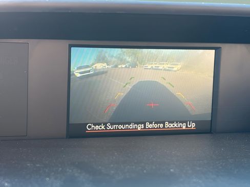 Used 2015 Subaru Forester 2.5i w/ Alloy Wheel Package image 17