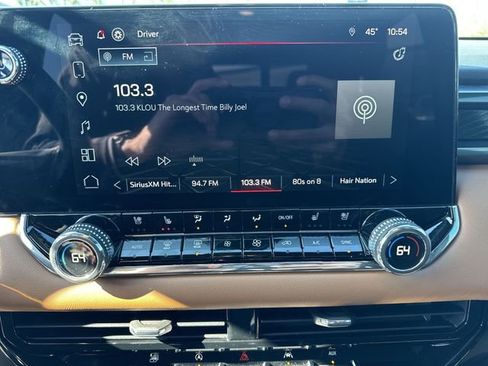 Used 2024 GMC Canyon AT4 w/ AT4 Premium Package image 13