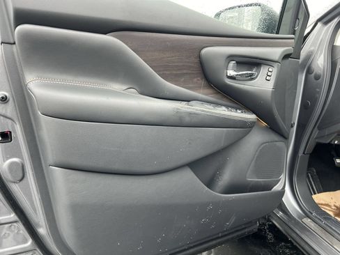 Used 2024 Nissan Murano Platinum w/ Cargo Package AWD/4WD image 20