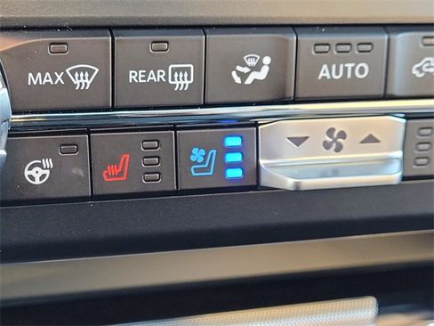 Used 2024 Ford F250 King Ranch w/ FX4 Off-Road Package image 22