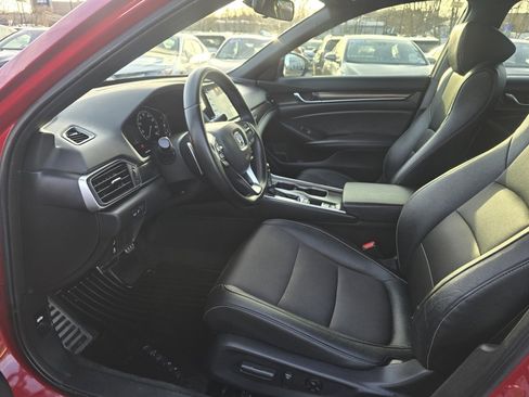 Used 2019 Honda Accord Sport image 15