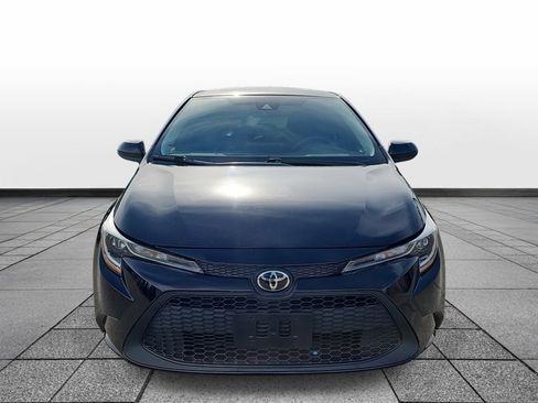 Used 2022 Toyota Corolla LE w/ Carpet Mat Package (TMS) image 2