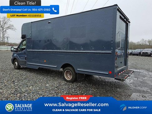 Used 2021 Ford Transit 350 DRW RWD image 3