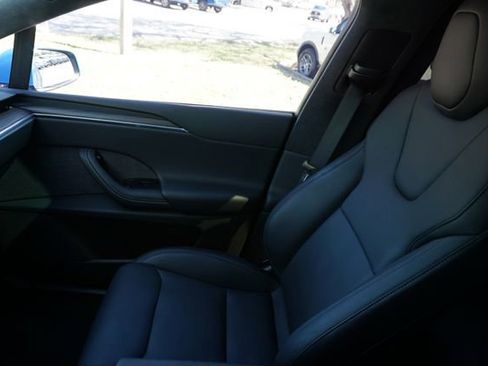 Used 2024 Tesla Model X image 20