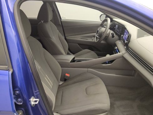 Used 2021 Hyundai Elantra SEL w/ Convenience Package FWD image 21