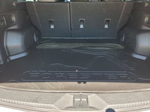 Certified 2025 Subaru Forester Limited AWD/4WD image 33