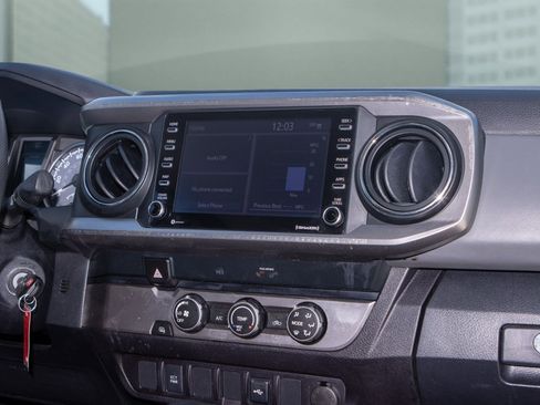 Used 2022 Toyota Tacoma SR5 image 17