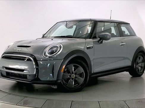 Used 2022 MINI Cooper SE image 11