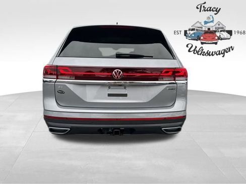New 2026 Volkswagen Atlas SE image 6
