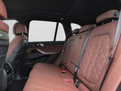 New 2026 BMW X5 xDrive40i w/ M Sport Package image 16