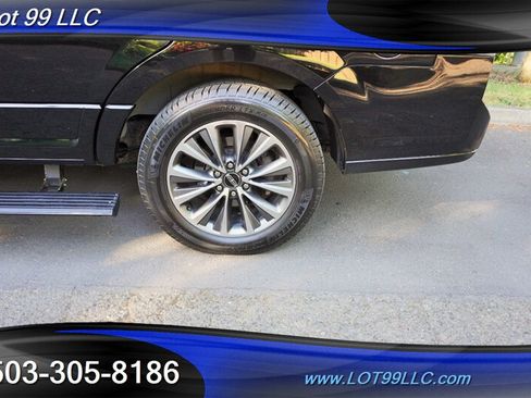 Used 2017 Lincoln Navigator Select AWD/4WD image 40