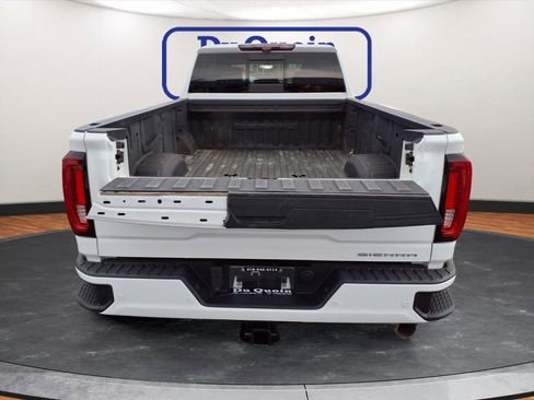 Used 2020 GMC Sierra 3500 Denali w/ Denali Ultimate Package image 19