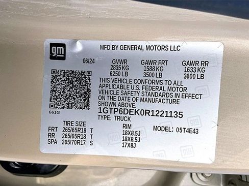 Used 2024 GMC Canyon AT4 w/ Technology Package image 29