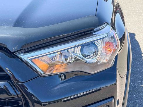Used 2022 Toyota 4Runner TRD Sport w/ Technology Package RWD image 7